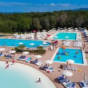 *** Parco vacanze Hu Village Italia