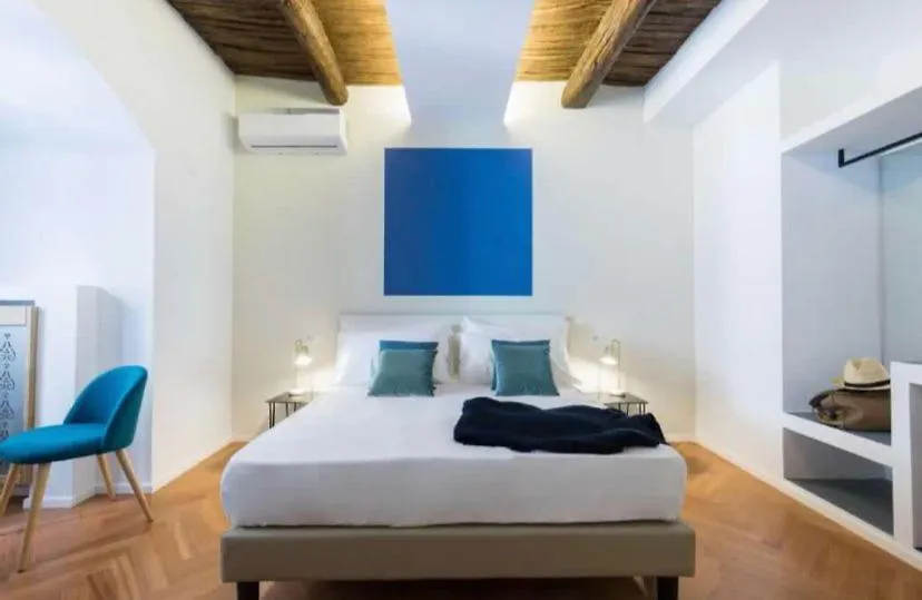 Euphoria Al Duomo Bed & Breakfast Naples